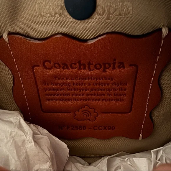 Coachtopia Cargo Shoulder Bag in Upcrafted Denim - Picture 16 of 16